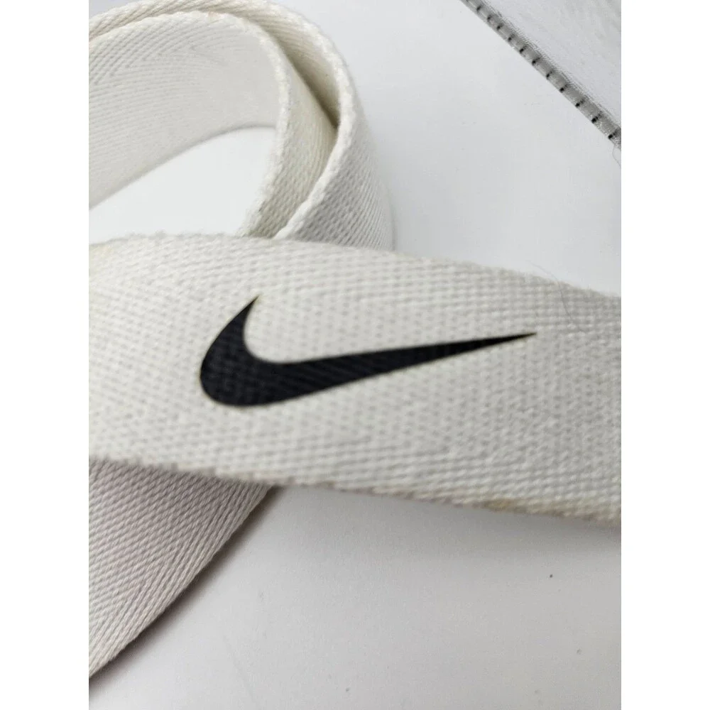Nike Golf Web Belt White Adjustable Metal Swoosh Buckle Style 11113 OS